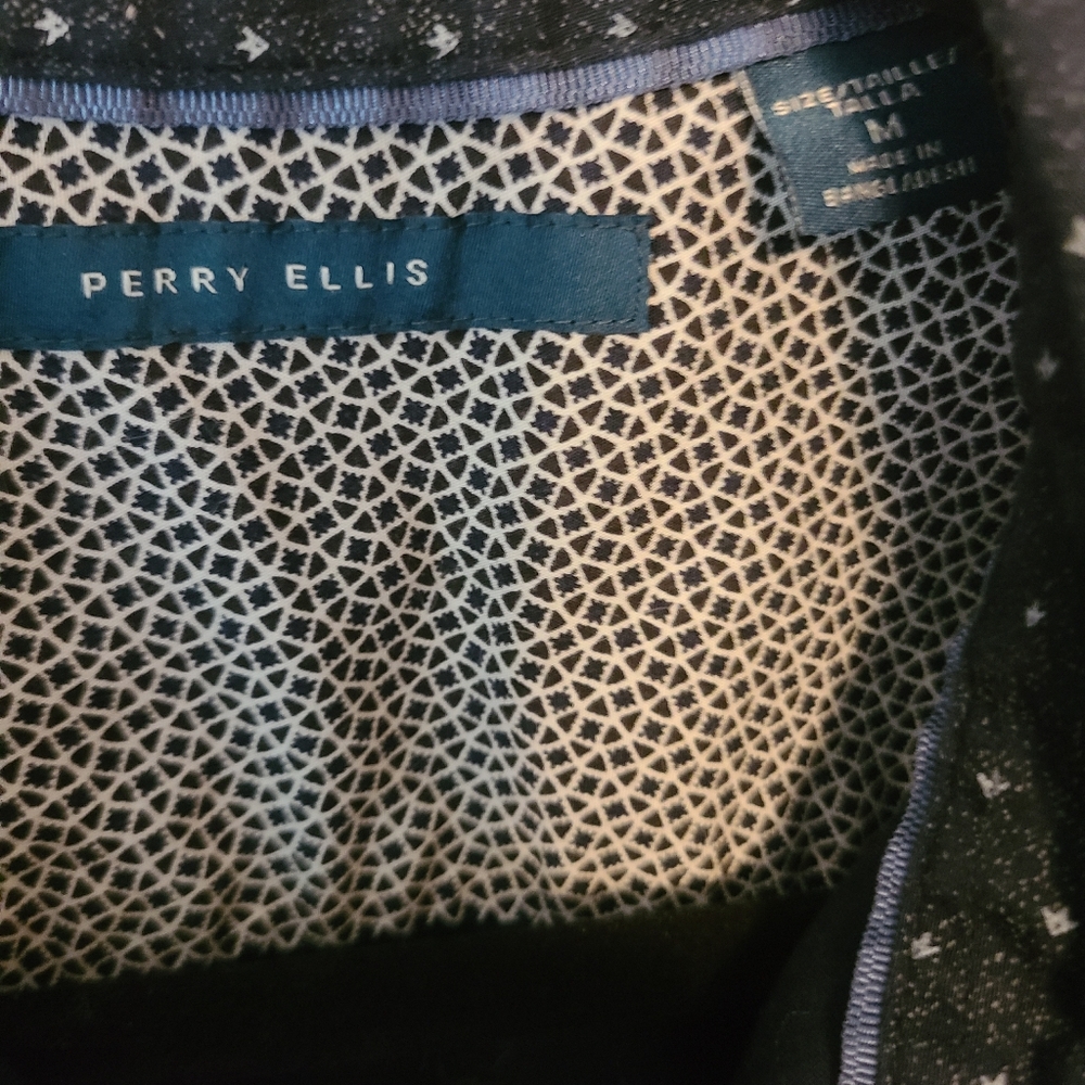 Perry Ellis Shirt - Picture 2 of 4